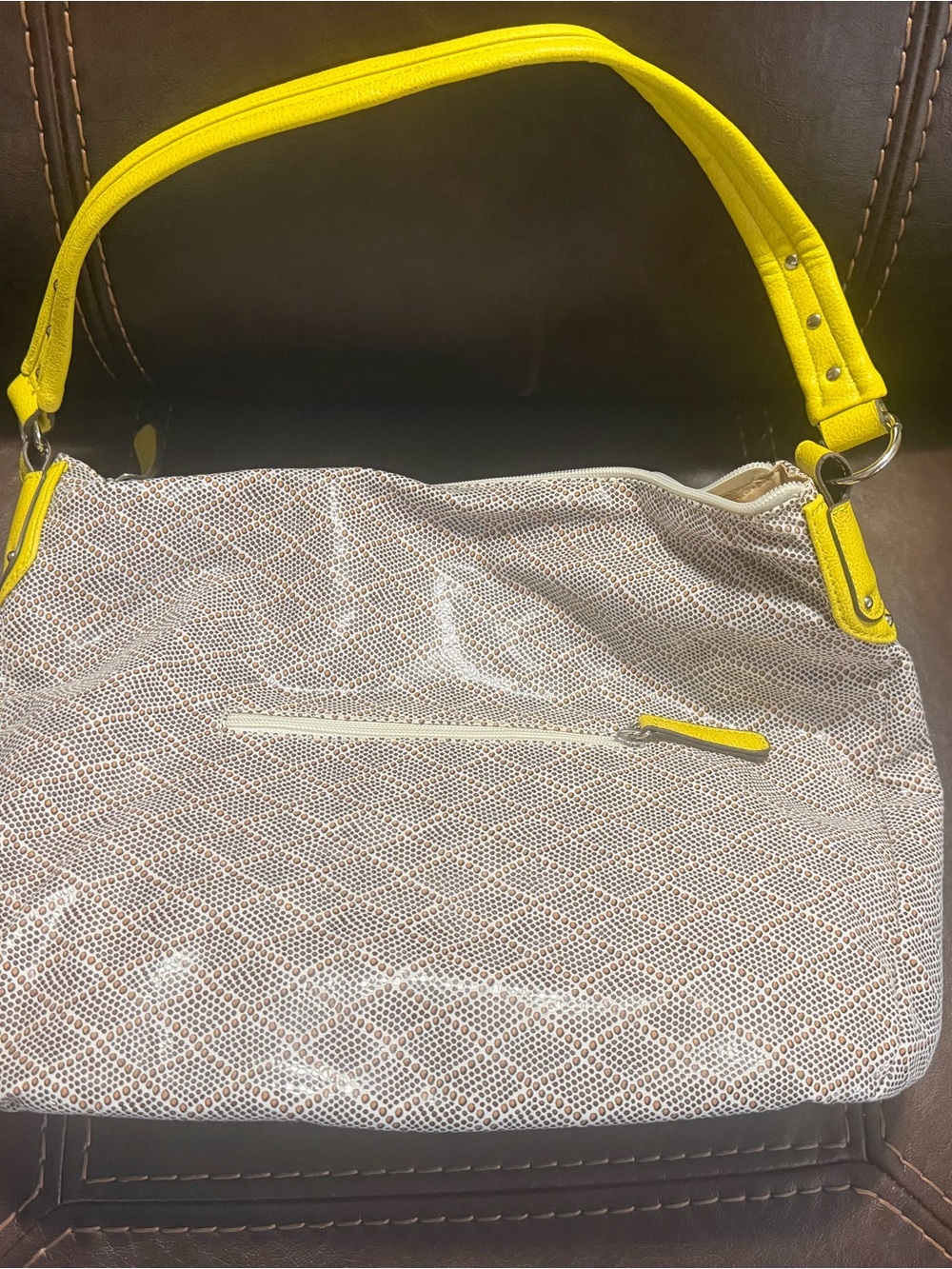 Kathy Van Zeeland Neutral Textured Shoulder Hobo with Yellow Trim - Picture 4 of 5